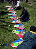 Kitemaking
